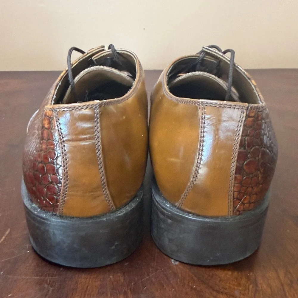 Men's Tan‎ Croc-Embossed Leather Dress Shoes